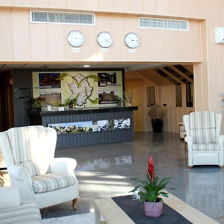 Hotel Los Barruecos By Croma Malpartida de Cáceres المظهر الخارجي الصورة