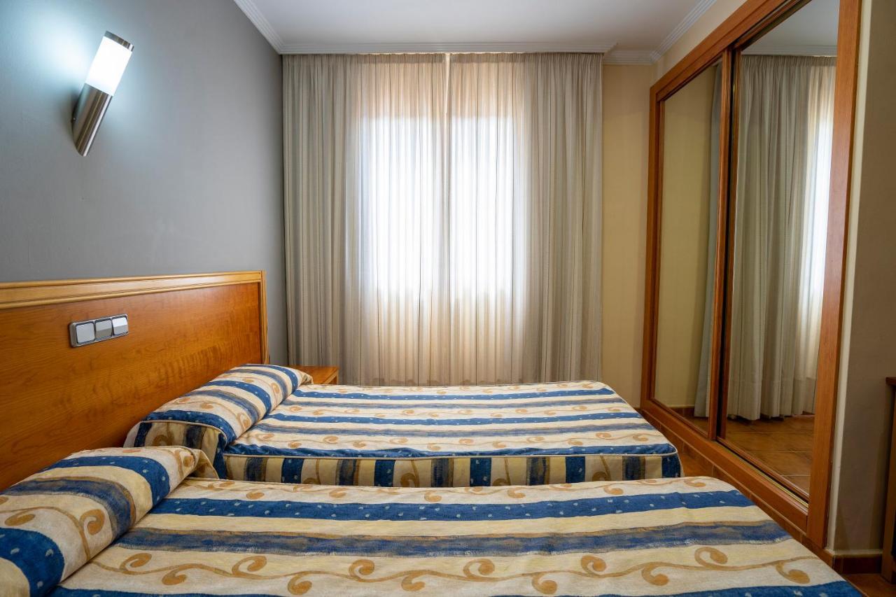 Hotel Los Barruecos By Croma Malpartida de Cáceres المظهر الخارجي الصورة