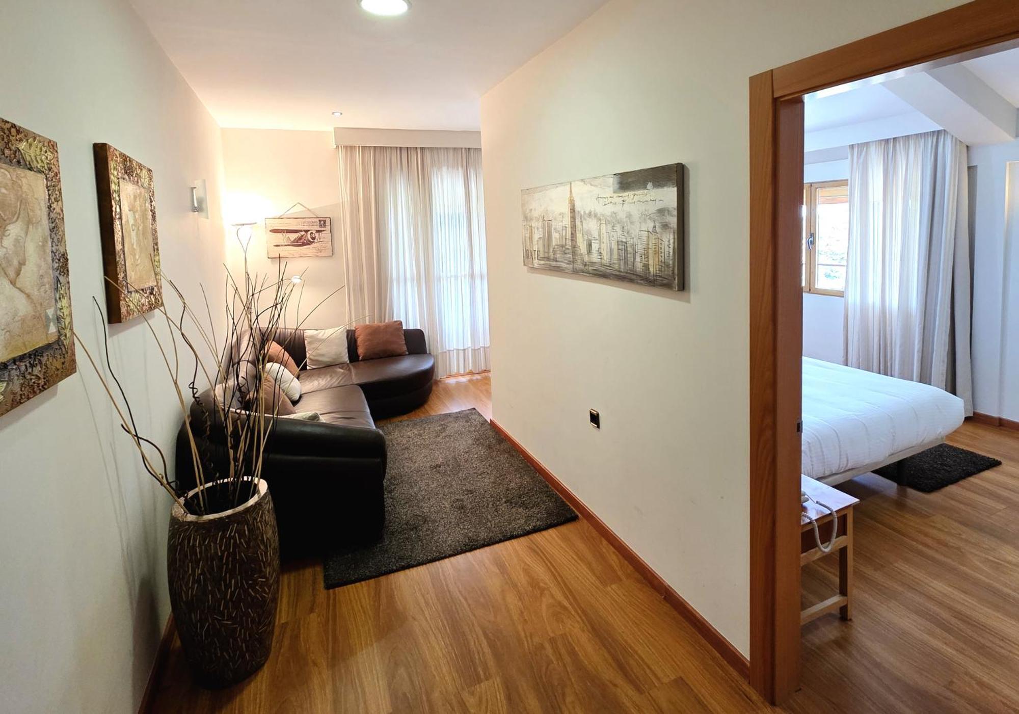 Hotel Los Barruecos By Croma Malpartida de Cáceres المظهر الخارجي الصورة